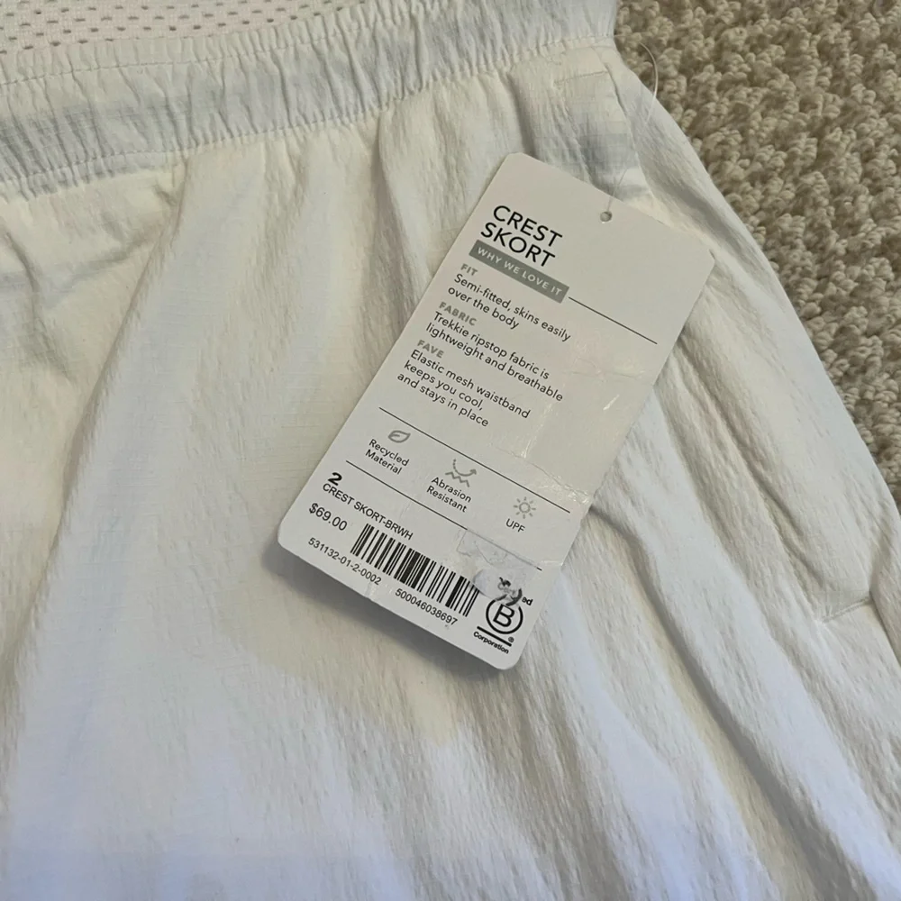 Athleta Crest skort NWT size 2_4